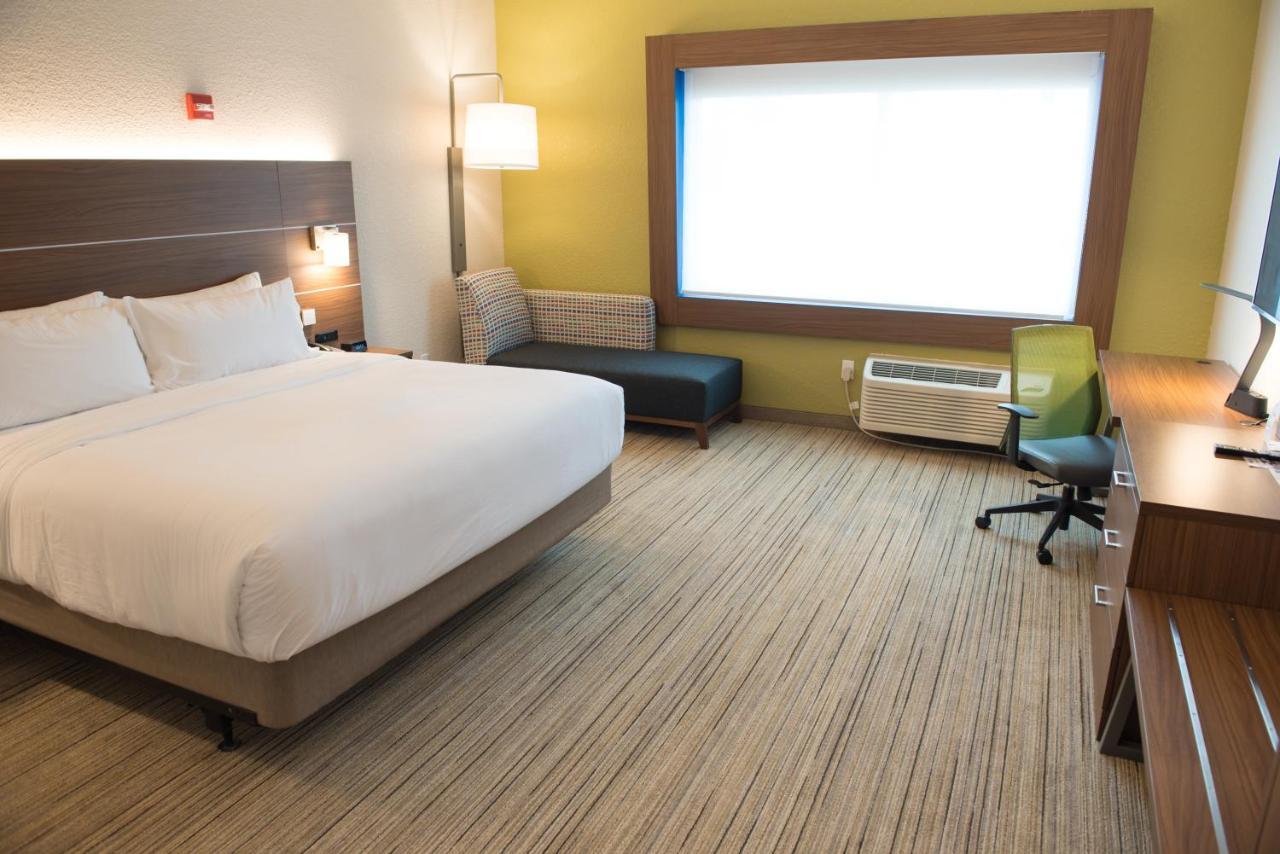 Holiday Inn Express & Suites Dayton North - Vandalia By Ihg Bagian luar foto