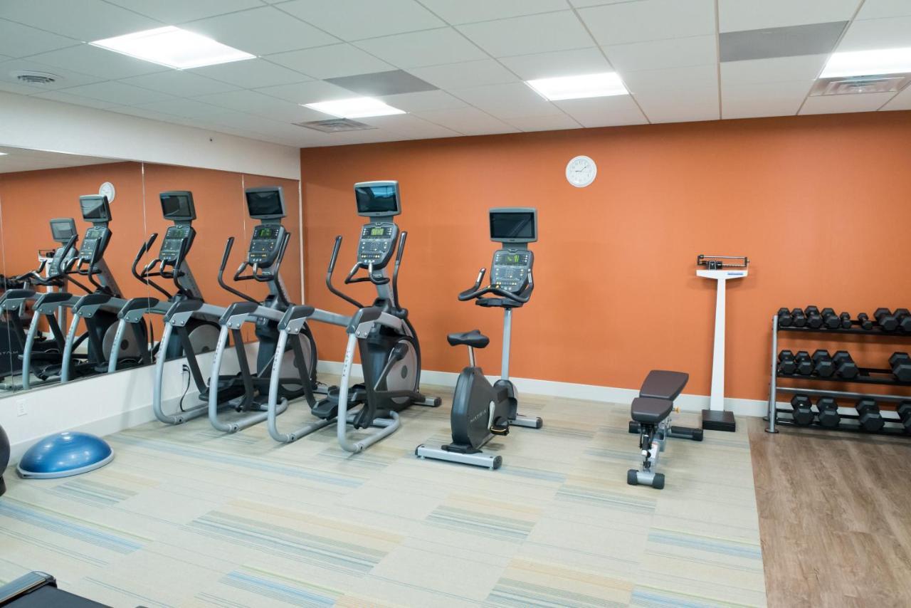 Holiday Inn Express & Suites Dayton North - Vandalia By Ihg Bagian luar foto