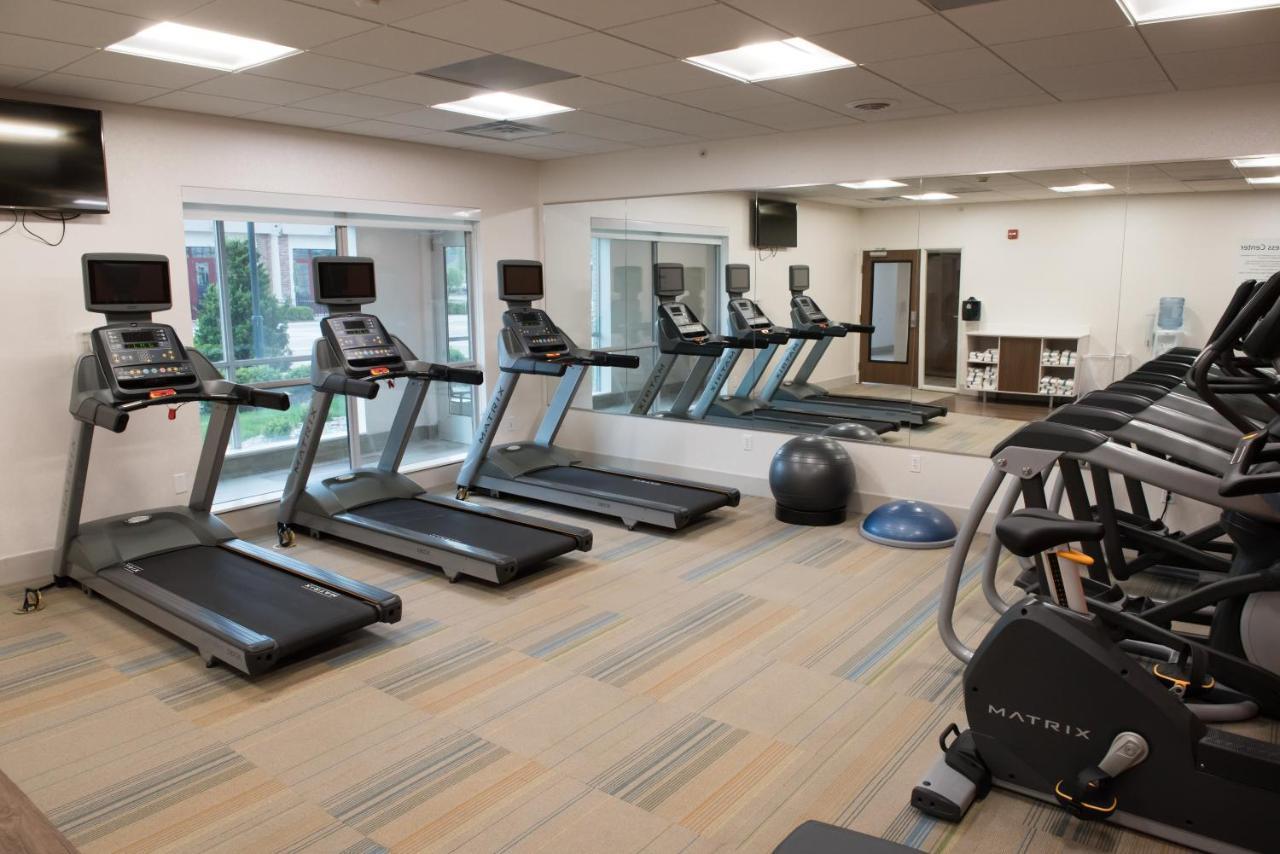 Holiday Inn Express & Suites Dayton North - Vandalia By Ihg Bagian luar foto
